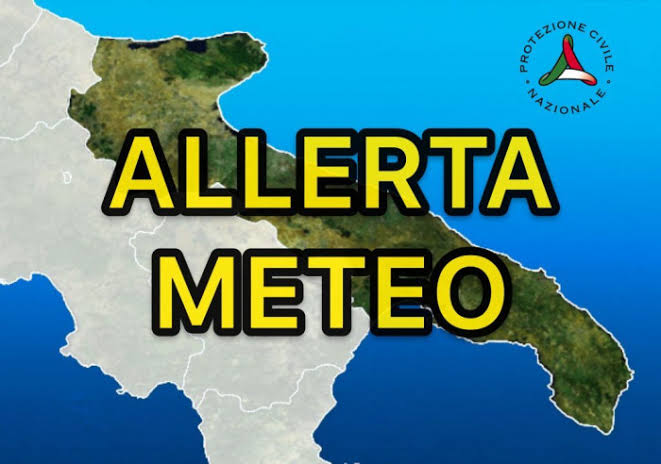 Grafica di allerta meteo per la Puglia con mappa della regione evidenziata, la scritta in giallo 